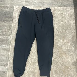 Under armor pants